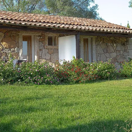 فندق Turismo Rurale Cudacciolu أرتْساكينا